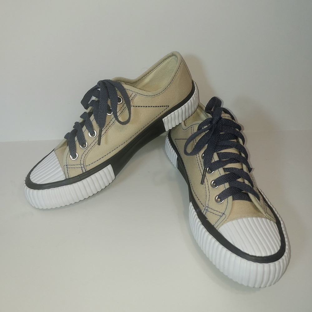 Women's Mutuoni Beige Canvas Low-Top Sneakers with Black Trim and Navy Laces - Picture 1 of 7